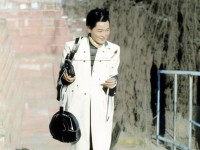 倩女幽魂手游共患難傳為佳話，虛擬世界真能締造現(xiàn)實情誼？，（解析，采用設(shè)問句式引發(fā)用戶好奇，通過虛擬世界與現(xiàn)實情誼的對比制造沖突點，同時保留原關(guān)鍵詞共患難，用傳為佳話提升故事感，符合手游社交屬性且具有傳播性。）
