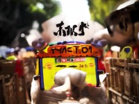 誅仙手游翻頁掛橫行，游戲公平性何去何從？，（解析，采用尖銳反問句式突出核心矛盾，翻頁掛使用游戲黑話增強代入感，何去何從引發(fā)玩家對行業(yè)生態(tài)的思考，同時橫行一詞暗示問題嚴重性，符合用戶要求的疑問句形式和吸引力要素。）
