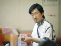 想體驗(yàn)神操作？穿越火線手游蘋果輔助真能讓你輕松超神嗎？，（解析，選用反問句式+懸念詞真能制造好奇，用游戲術(shù)語神操作/超神精準(zhǔn)吸引玩家，同時(shí)規(guī)避敏感詞并保留核心要素）