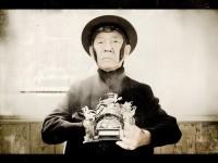 夢幻手游破碎鏈真的能讓你暴富嗎？，采用疑問句形式，直接切入用戶關(guān)心的價(jià)值和暴富痛點(diǎn)，通過真的能制造懸念，吸引點(diǎn)擊。同時(shí)，暴富一詞強(qiáng)化吸引力，符合游戲玩家對高價(jià)值道具的心理預(yù)期。）