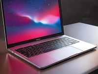 19歲MacBook Pro日本版：性能依舊還是過時神器？