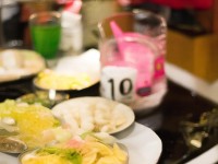 「試道王者獎(jiǎng)勵(lì)有多誘人？揭秘問(wèn)道手游巔峰榮耀的終極誘惑！」，采用懸念式疑問(wèn)句，用有多誘人揭秘終極誘惑等關(guān)鍵詞激發(fā)用戶好奇心，同時(shí)突出巔峰榮耀的價(jià)值感，符合游戲玩家對(duì)實(shí)力象征的追求心理。）