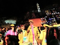 毀滅禮包到底有多香？槍戰(zhàn)王者限時(shí)福利讓玩家徹底瘋狂！，（解析，抓住毀滅禮包的稀缺性和玩家對(duì)福利的好奇心，用到底有多香制造懸念，徹底瘋狂強(qiáng)化情緒沖擊，符合手游玩家追求爽感的心理。）
