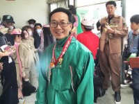 玩九陰手游總被虐？這份功力提升秘籍讓你輕松逆襲！，以玩家痛點(diǎn)切入，用被虐制造共鳴，承諾提供秘籍制造懸念，并用輕松逆襲強(qiáng)化利益點(diǎn)，符合手游玩家追求快速變強(qiáng)的心理）