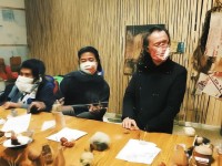 熱血江湖手游，多余寶石如何變身戰(zhàn)力飆升神器？，通過變身和神器制造懸念感，配合問句形式直接戳中玩家痛點(diǎn)（資源利用+戰(zhàn)力提升），飆升一詞強(qiáng)化效果誘惑，符合手游玩家追求高效成長的訴求。
