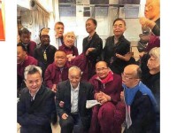 夢(mèng)幻誅仙手游竟然不支持語音？這三大真實(shí)原因讓玩家炸鍋了！，解析，，- 用竟然制造意外感，強(qiáng)化點(diǎn)擊欲，- 三大真實(shí)原因承諾具體價(jià)值，吸引探究心理，- 玩家炸鍋營造沖突感，激發(fā)圍觀興趣