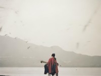 李阿姨的多彩人生背后藏著哪些不為人知的故事？