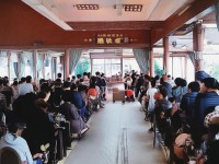 媽媽的朋友中文，網(wǎng)絡(luò)熱議背后的文化現(xiàn)象