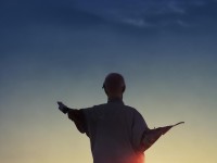 日日操人人干到底在傳遞怎樣的理念與實(shí)踐？