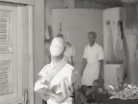 甲士主角劇情如何演繹鐵血與柔情的英雄傳奇？