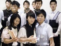 問道手游套裝火焰特效為何如此炫酷？揭秘烈焰之魂的視覺沖擊力！，采用疑問句形式，直擊用戶對游戲視覺表現(xiàn)的好奇心，同時使用揭秘等懸念詞增強吸引力，聚焦烈焰之魂這一具體套裝的核心亮點）