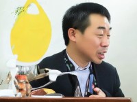 ，調(diào)整優(yōu)化后的標題為，，裝備全靠刷？這9款手游讓你肝到爽！，這個版本，，保留疑問核心但更簡潔，用數(shù)字制造具體期待，肝到爽更符合手游玩家用語習慣，感嘆號增強點擊欲，重點突出無氪金純刷特點
