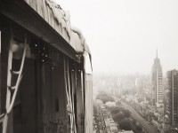 為什么穿越火線手游的白色角色成為戰(zhàn)術(shù)玩家的首選？
