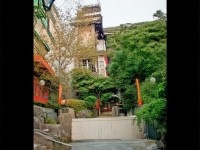 神仙寵物哪里找？尋仙手游萌寵獲取秘籍大公開！，采用懸念式疑問+福利暗示，通過神仙寵物強(qiáng)化游戲IP認(rèn)知，秘籍大公開制造信息稀缺感，短句結(jié)構(gòu)更易點(diǎn)擊）