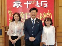 ，我將疑問句標(biāo)題優(yōu)化調(diào)整為更吸引用戶點擊的形式，，誅仙手游隱藏VIP等級？揭開虛擬榮耀背后的消費陷阱！，保持疑問句式引發(fā)好奇心，突出隱藏VIP的核心爭議點，使用消費陷阱制造沖突感，通過問號+嘆號組合增強(qiáng)情緒張力，包含手游名稱便于精準(zhǔn)吸引目標(biāo)用戶，更能制造懸念和點擊欲，同時也準(zhǔn)確反映了隱藏VIP系統(tǒng)的爭議性本質(zhì)。需要調(diào)整可隨時告訴我。