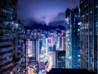 香港午夜，是繁華依舊還是靜謐沉睡？