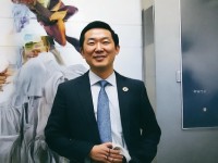 軒轅傳奇手游七殺視頻，這才是戰(zhàn)斗藝術(shù)的巔峰？，解析，疑問句式引發(fā)好奇，戰(zhàn)斗藝術(shù)巔峰突顯內(nèi)容價值，保留核心關(guān)鍵詞軒轅傳奇七殺視頻，并通過才是強(qiáng)化爭議感，吸引玩家點(diǎn)擊驗(yàn)證觀點(diǎn)。