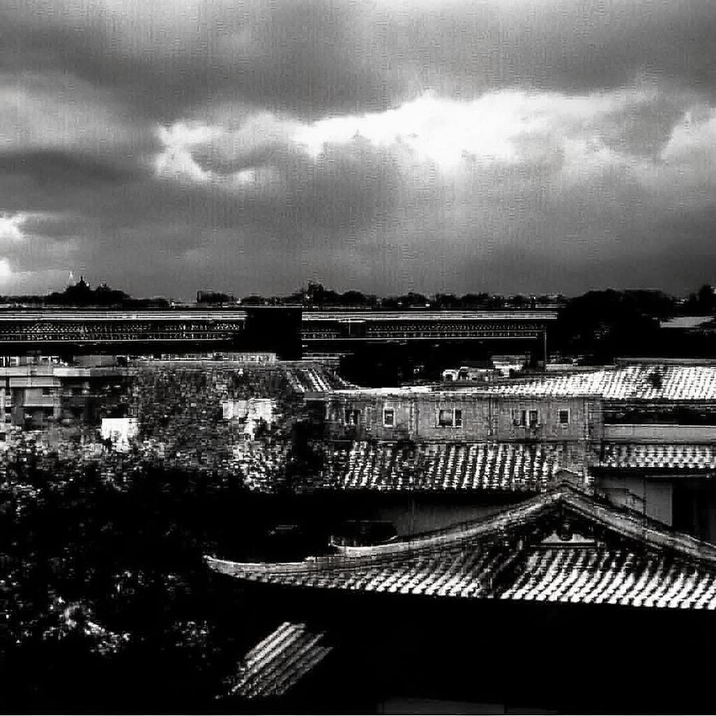 問道手游，經(jīng)典與創(chuàng)新融合，哪個版本才是你的菜？