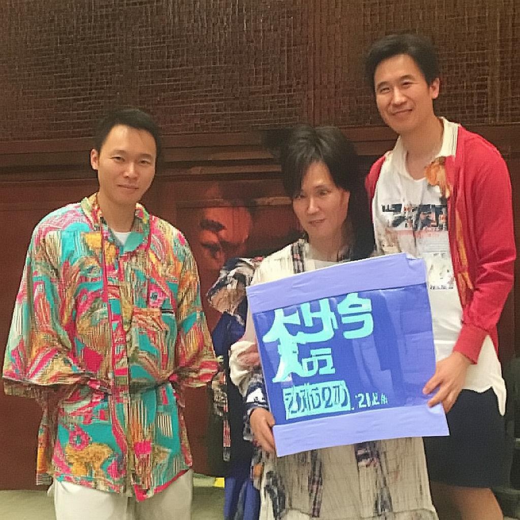 純?nèi)怙嬍矵NP，是回歸本真的健康革命，還是營養(yǎng)失衡的危險陷阱？，采用疑問句形式，通過對比沖突引發(fā)好奇，同時點出核心概念HNP和爭議性?？筛鶕?jù)內(nèi)容傾向調(diào)整措辭，如強調(diào)科學性可改為...顛覆性飲食革命，科學依據(jù)何在？）