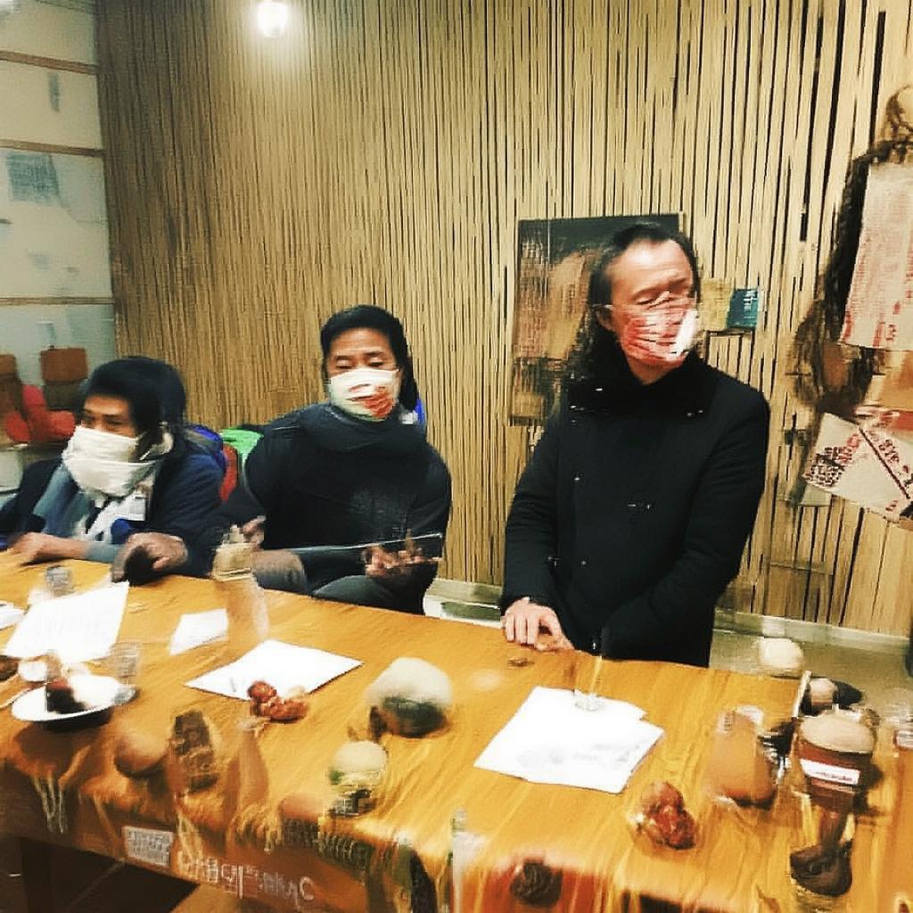 熱血江湖手游，多余寶石如何變身戰(zhàn)力飆升神器？，通過變身和神器制造懸念感，配合問句形式直接戳中玩家痛點（資源利用+戰(zhàn)力提升），飆升一詞強化效果誘惑，符合手游玩家追求高效成長的訴求。