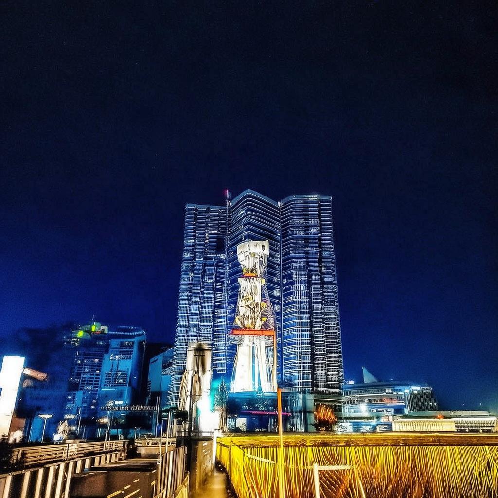2024年最耐玩的手游是哪款？這幾款讓你根本停不下來！，（解析，用疑問句式直接引發(fā)用戶好奇，搭配停不下來等情緒化表達(dá)增強(qiáng)吸引力，同時(shí)包含年份和核心關(guān)鍵詞耐玩手游，符合提問者要求且突出推薦屬性。）