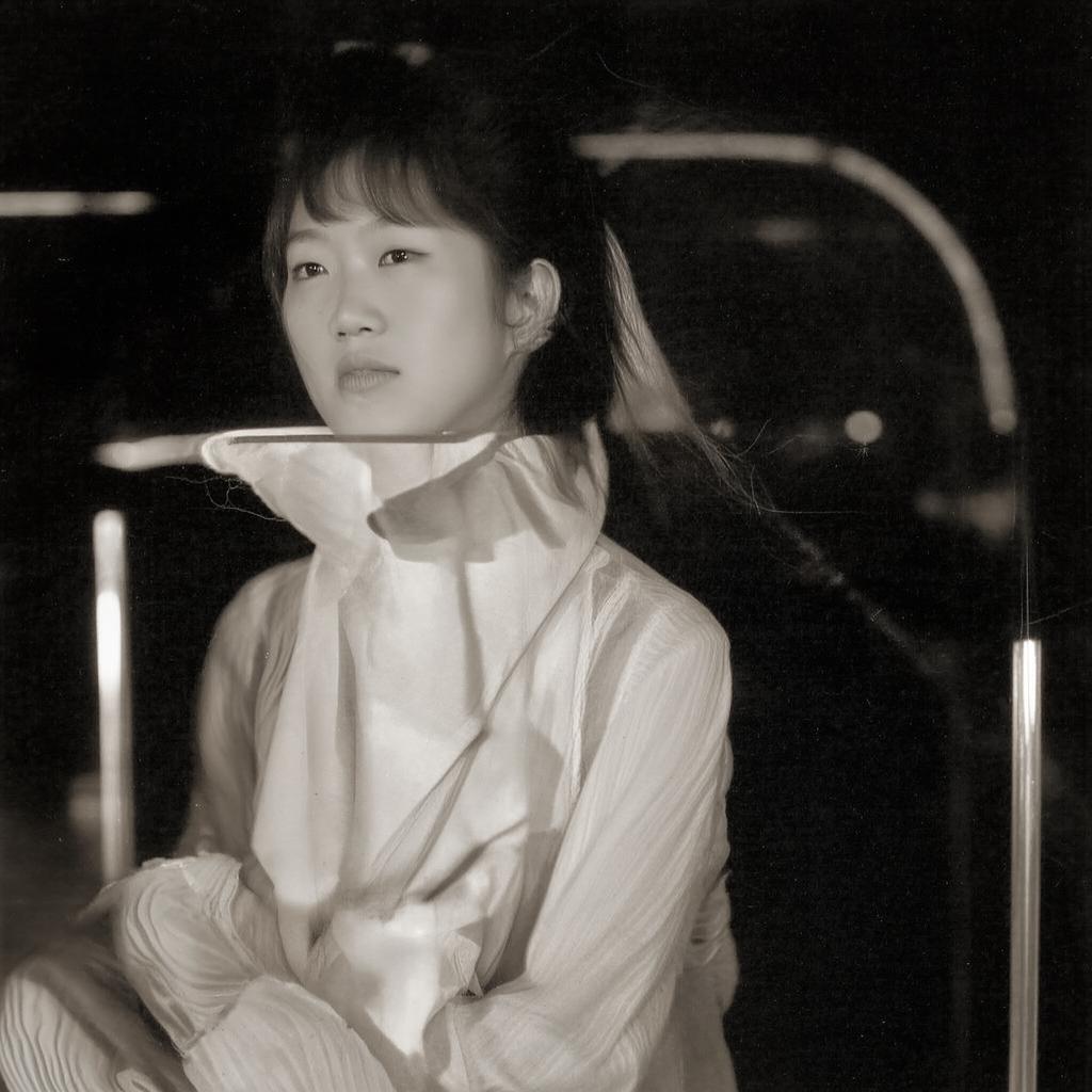 建議修改為更吸引眼球的開(kāi)放式疑問(wèn)標(biāo)題，，功夫熊貓手游真那么燒錢(qián)？玩家狂氪10萬(wàn)后揭秘3大吸金套路！，優(yōu)化點(diǎn)，，用具體數(shù)字增加沖擊力，揭秘二字制造懸念感，吸金套路比盈利模式更具話(huà)題性，通過(guò)玩家視角增強(qiáng)代入感，保留IP名稱(chēng)識(shí)別度同時(shí)突出核心疑問(wèn)