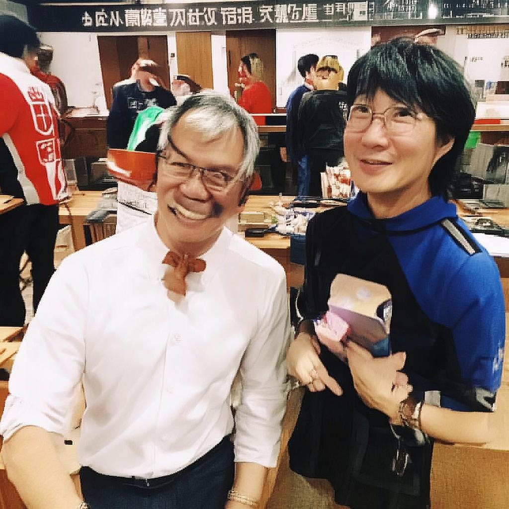 聽說這款游戲能讓你玩到停不下來，你試過了嗎？，用疑問句引發(fā)好奇，結(jié)合停不下來的夸張表述吸引用戶點擊，同時直接關(guān)聯(lián)一號玩家手游App的核心內(nèi)容。）