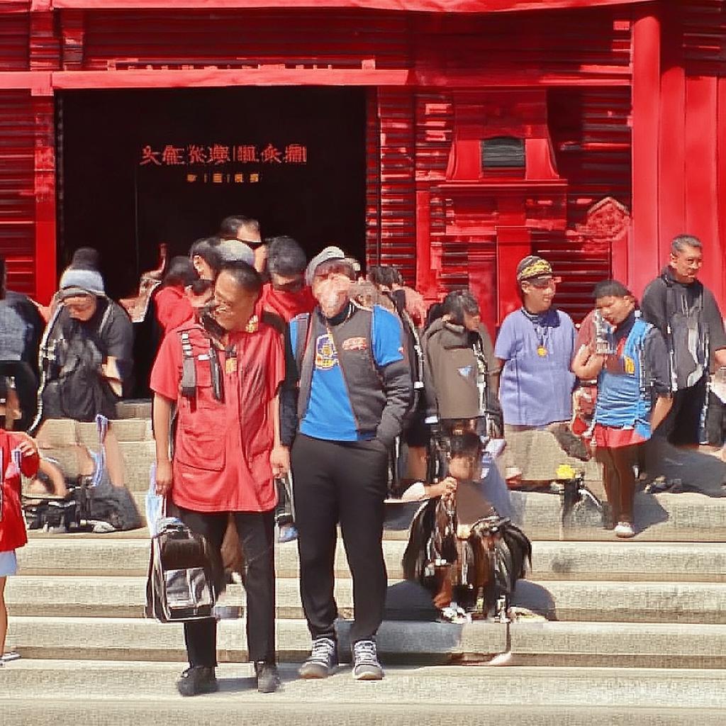 變態(tài)手游平臺究竟哪家最火爆？獨(dú)家揭秘玩家最多的平臺！，通過究竟制造懸念，獨(dú)家揭秘增強(qiáng)吸引力，最火爆和玩家最多精準(zhǔn)針對用戶對平臺人氣的核心訴求，疑問句式+數(shù)據(jù)承諾符合要求）