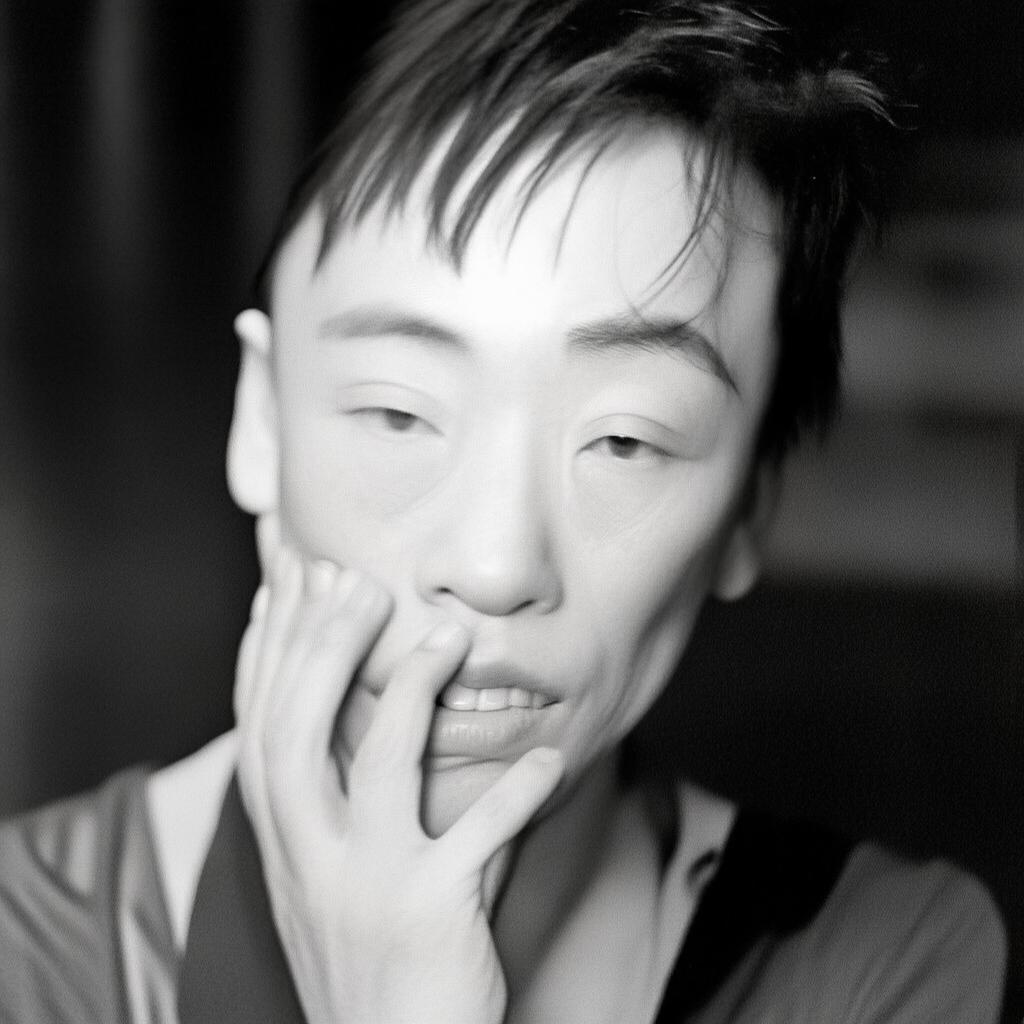 上線即滿級的手游真的存在嗎？揭秘速成體驗的利與弊！，采用疑問句式引發(fā)好奇，直擊玩家對速成體驗的需求，同時暗示內(nèi)容將包含行業(yè)現(xiàn)象分析和價值探討，具有較強的點擊吸引力。）
